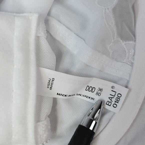Bali Flower Full Coverage Support Bra White 36DDD Breathable Back Smoothing NWT - Picture 7 of 10